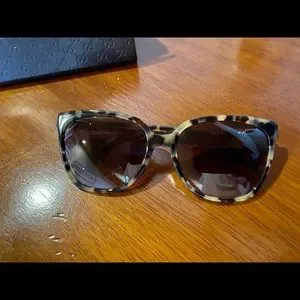 Gucci | Accessories | Gucci Tortas Not Band New Used In  display picture 2